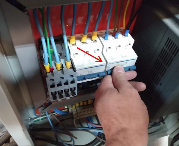 Dispositivo de partida e acionamento